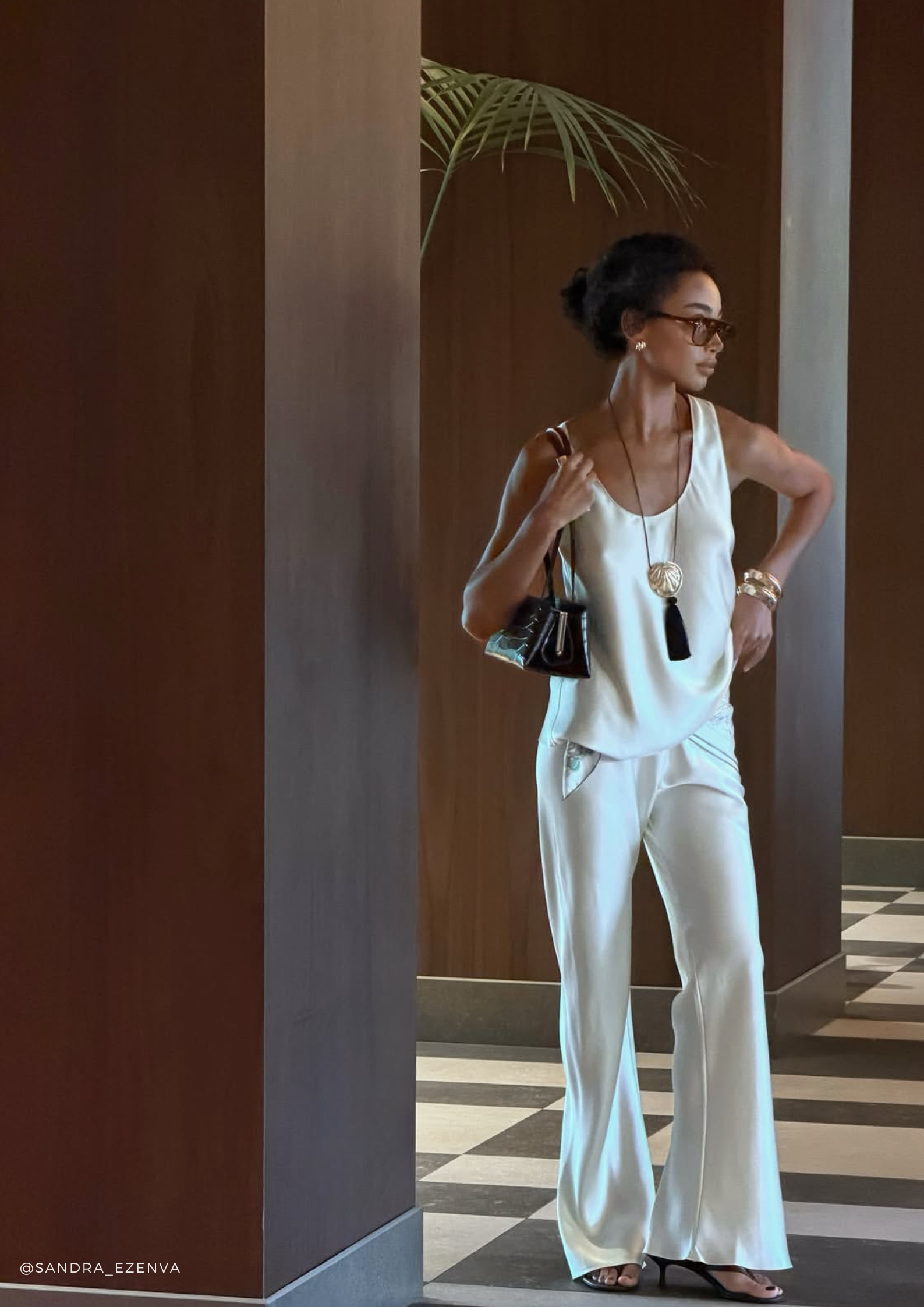 Riviera Butter-Cream bias cut slim pants in heavy-weight double-faced Silk Satin
